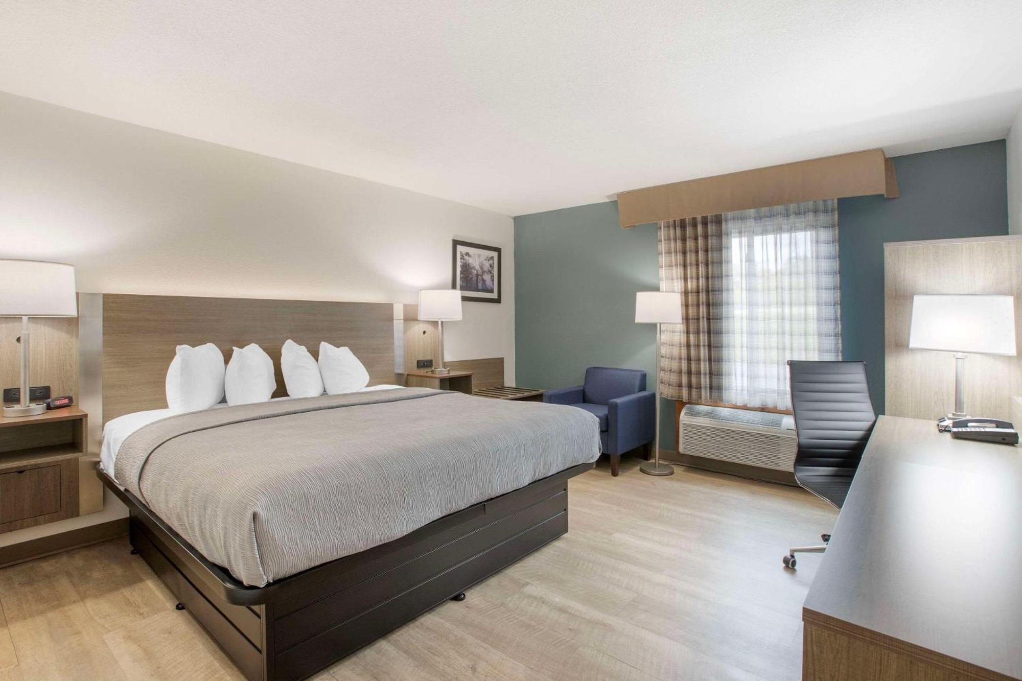 Quality Inn Newton At I-80 Eksteriør bilde
