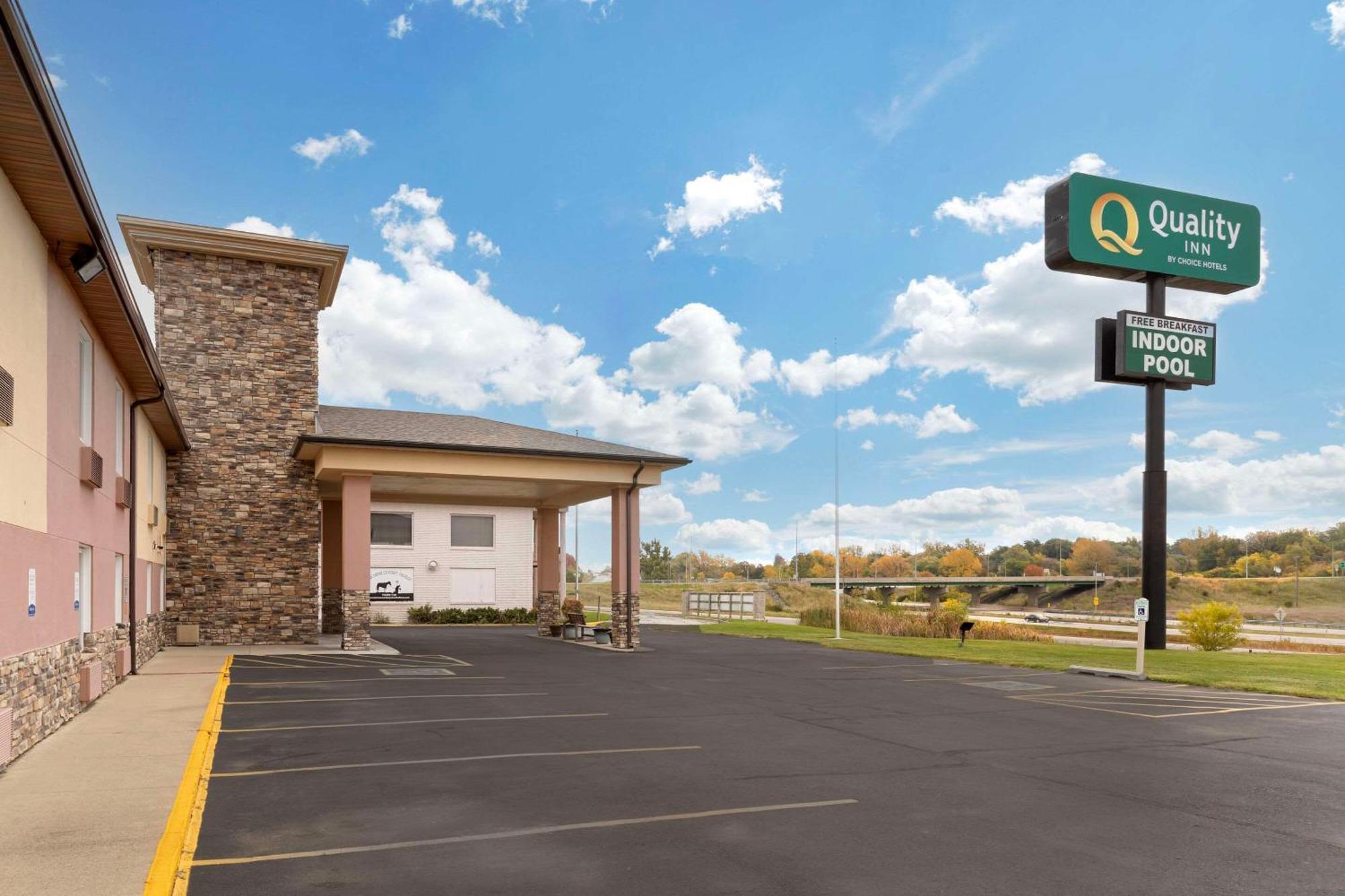 Quality Inn Newton At I-80 Eksteriør bilde